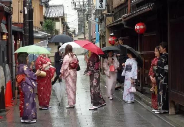 有钱，随性！出国旅游最舍得花钱的城市你知道吗？