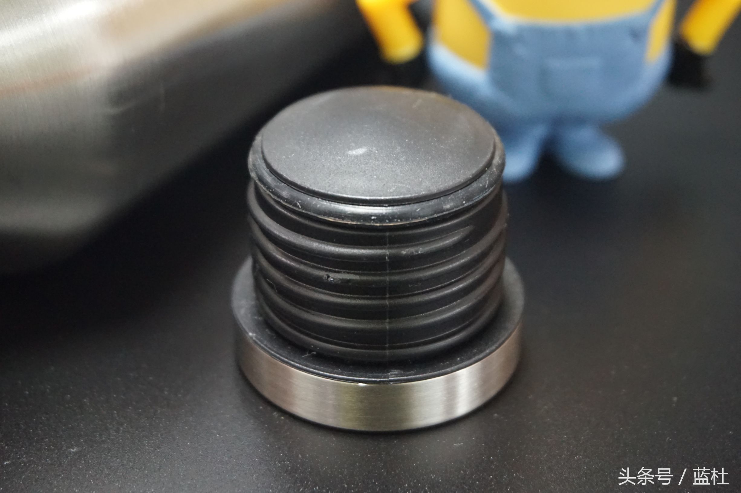 不建议买这么贵的杯子吗,200块买杯子