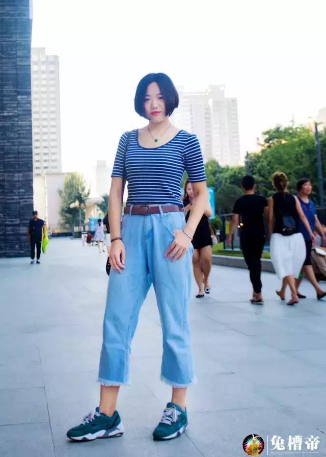 穿上运动鞋去跑10公里,穿上跑鞋就可以运动