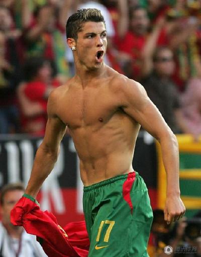 泡妞并不难,看懂这些你也可以成功泡到妞