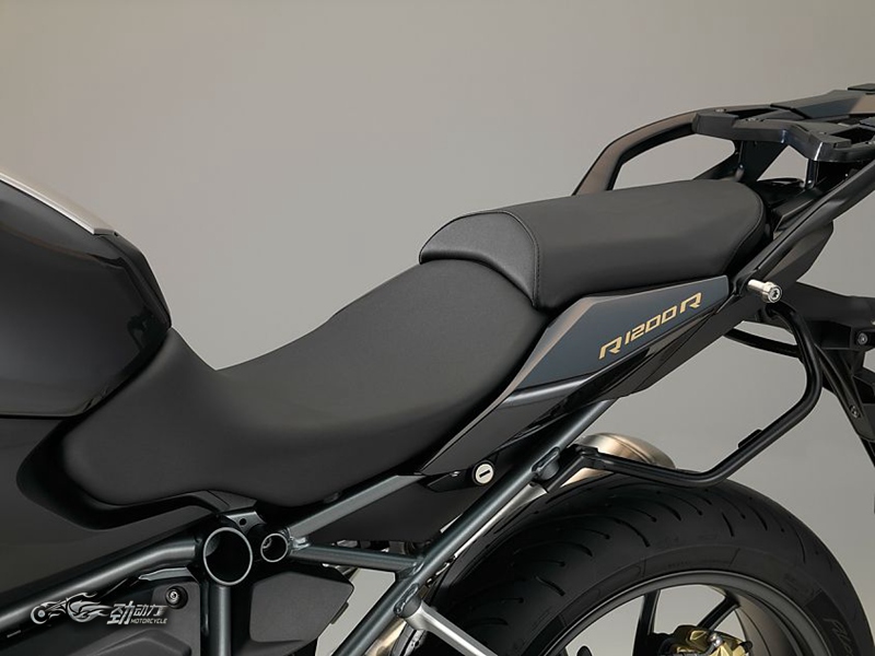 宝马r1200r多少钱,宝马r1200r测评