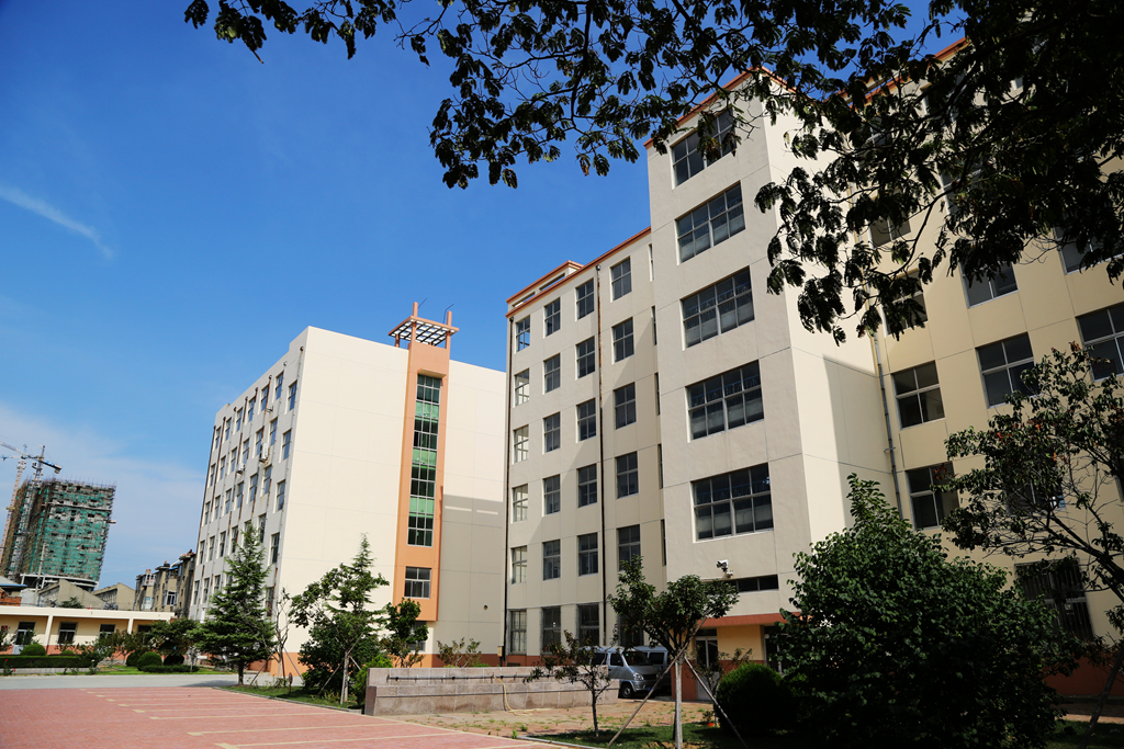 山东省威海市文登区七里中学介绍,威海市文登区七里中学转第二中学