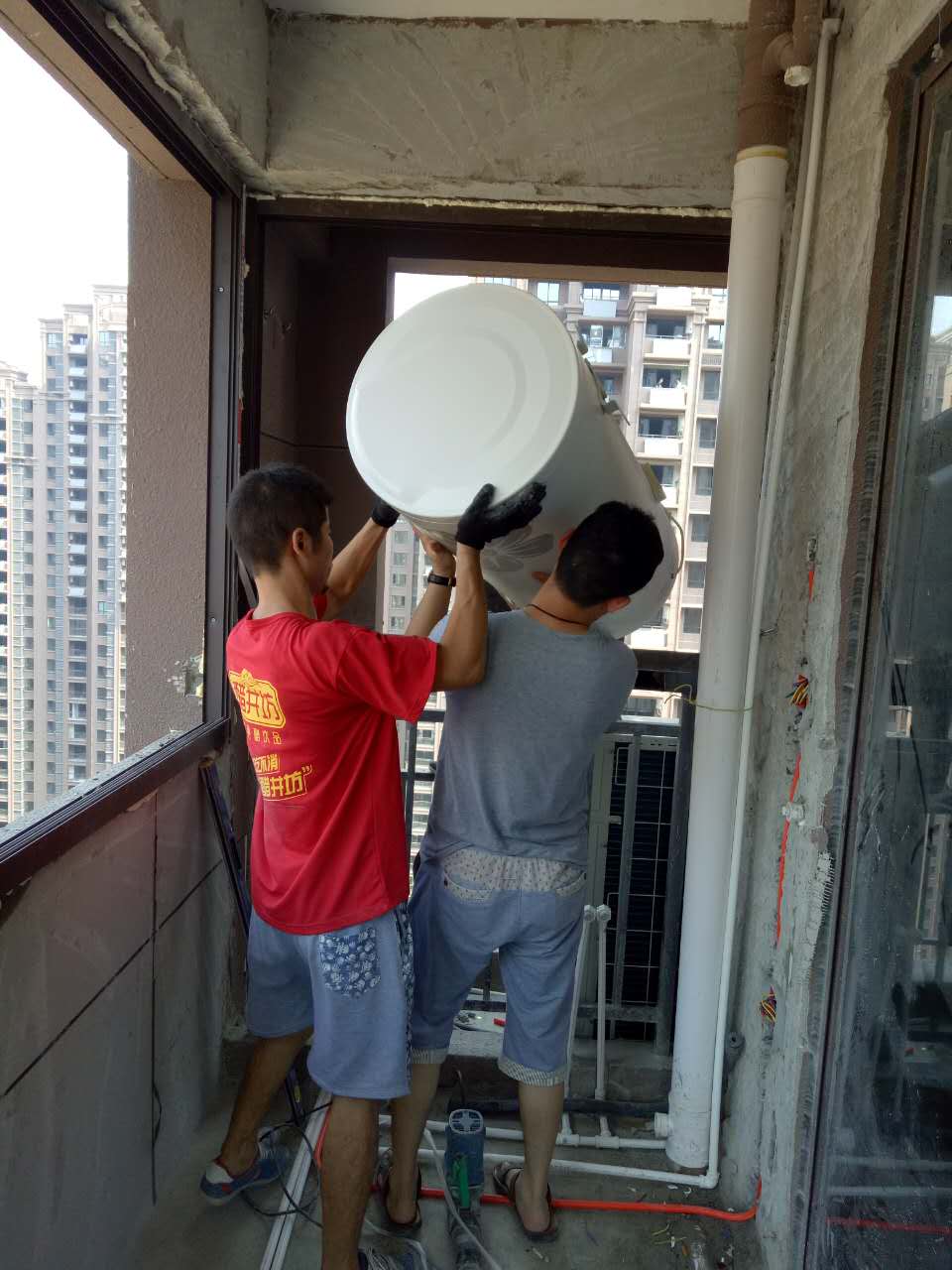 电热水器怎么安装和使用,卫生间安装电热水器的正确方法