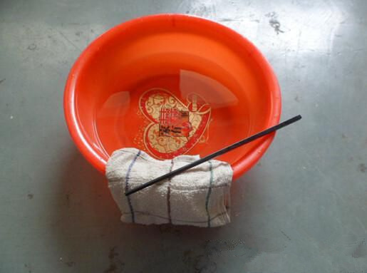 汽车玻璃升降困难如何维修,修理车玻璃升降多少钱