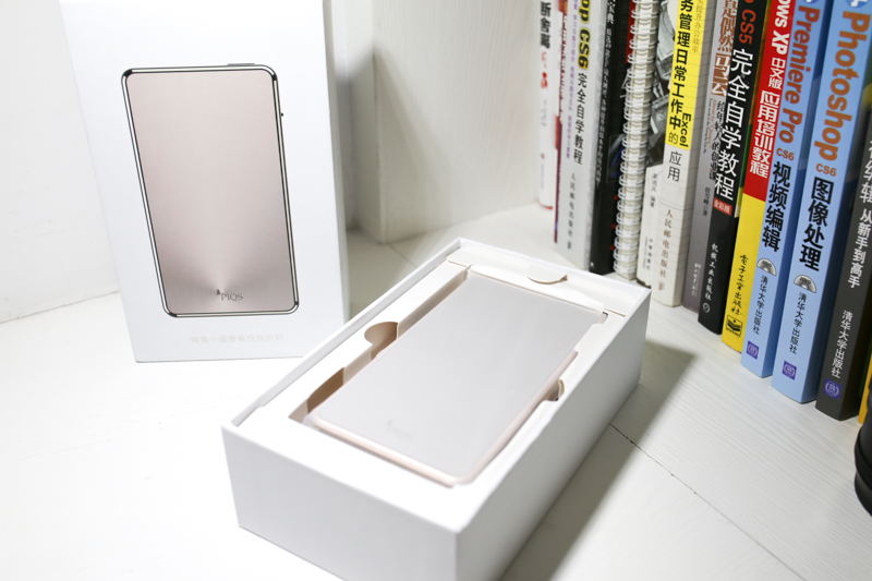 和小媚一起看电影!神画小媚微投体验