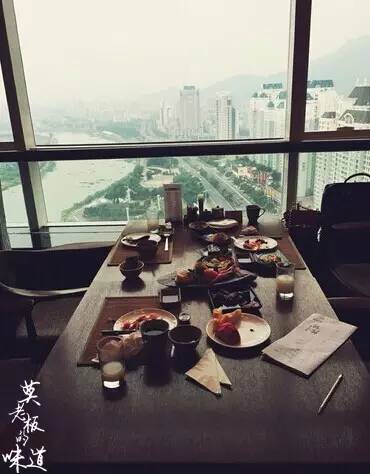 这里是自助界的高富帅