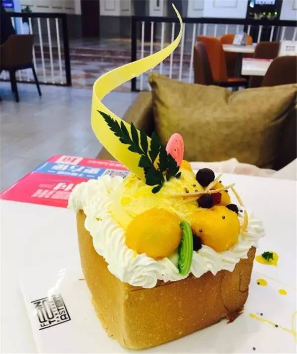 西安钟楼附近四星酒店推荐,西安钟楼附近高档饭店推荐