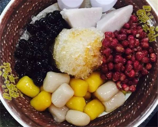 西安钟楼附近四星酒店推荐,西安钟楼附近高档饭店推荐