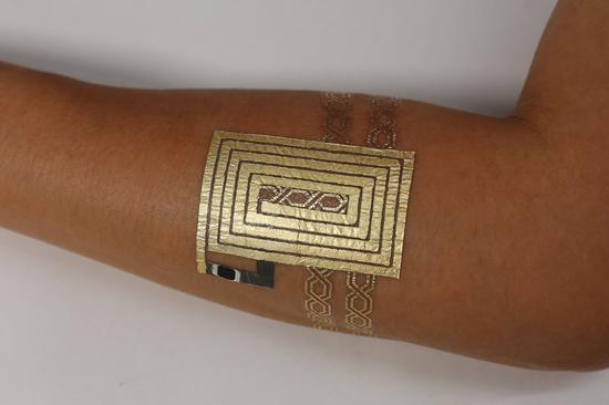 时尚科技先锋纹身贴或将取代智能手表