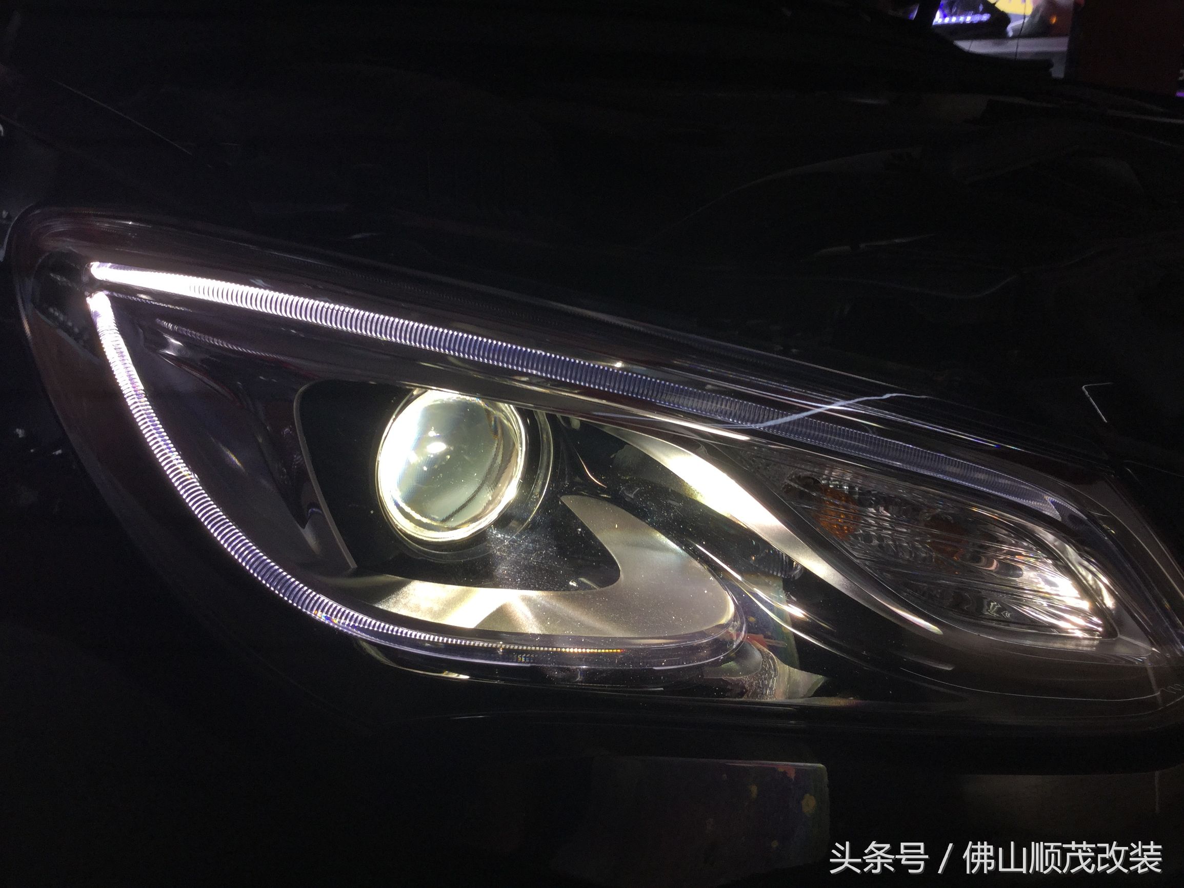 别克英朗改装led灯教程,别克英朗后备箱灯改led灯