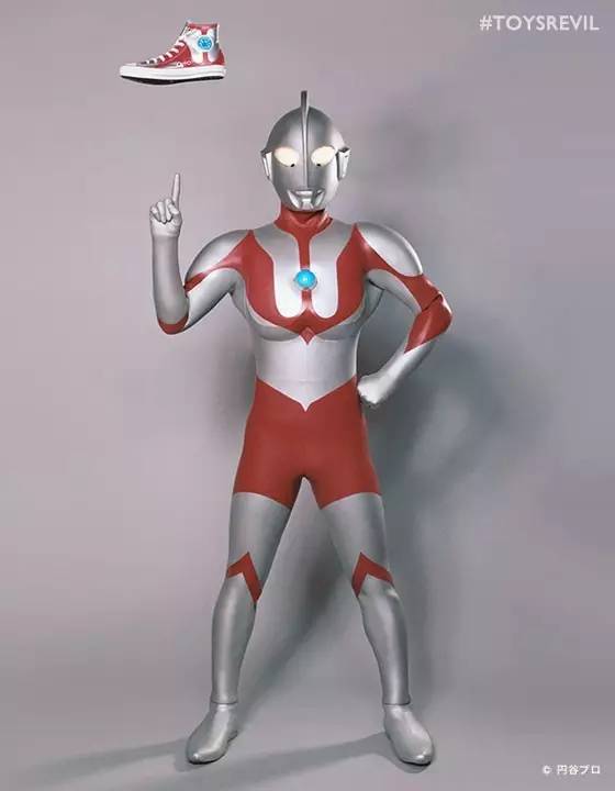 满满的回忆!7双让人记忆深刻的“动漫X球鞋”联名运动鞋