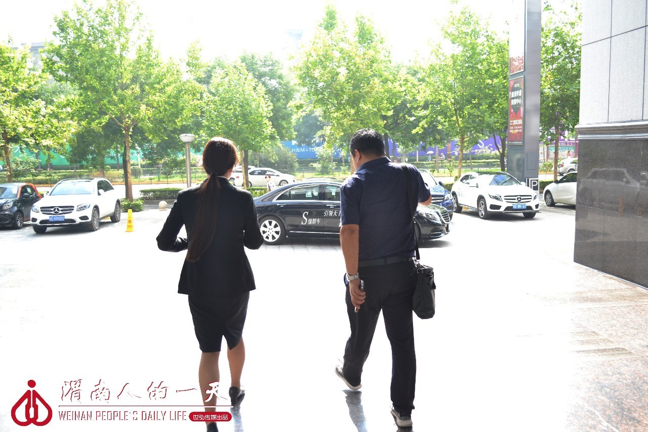 渭南人的一天No.20：90后汽车销售员，用双手拼出蓝天