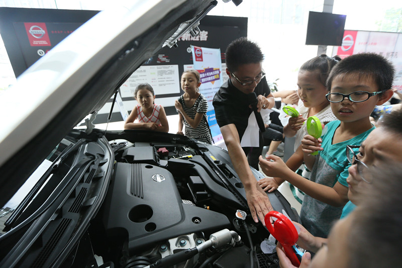 河南威佳威达,东风日产威达和威佳