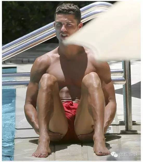 福原爱：我好好一个运动员，怎么就变修马桶的了