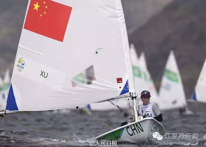 一张*证假**5部手机,打工妹摇身变成“女军官”...