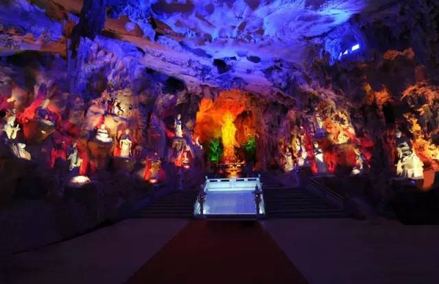 从郑州坐飞机去云南,从郑州坐火车去昆明多少钱