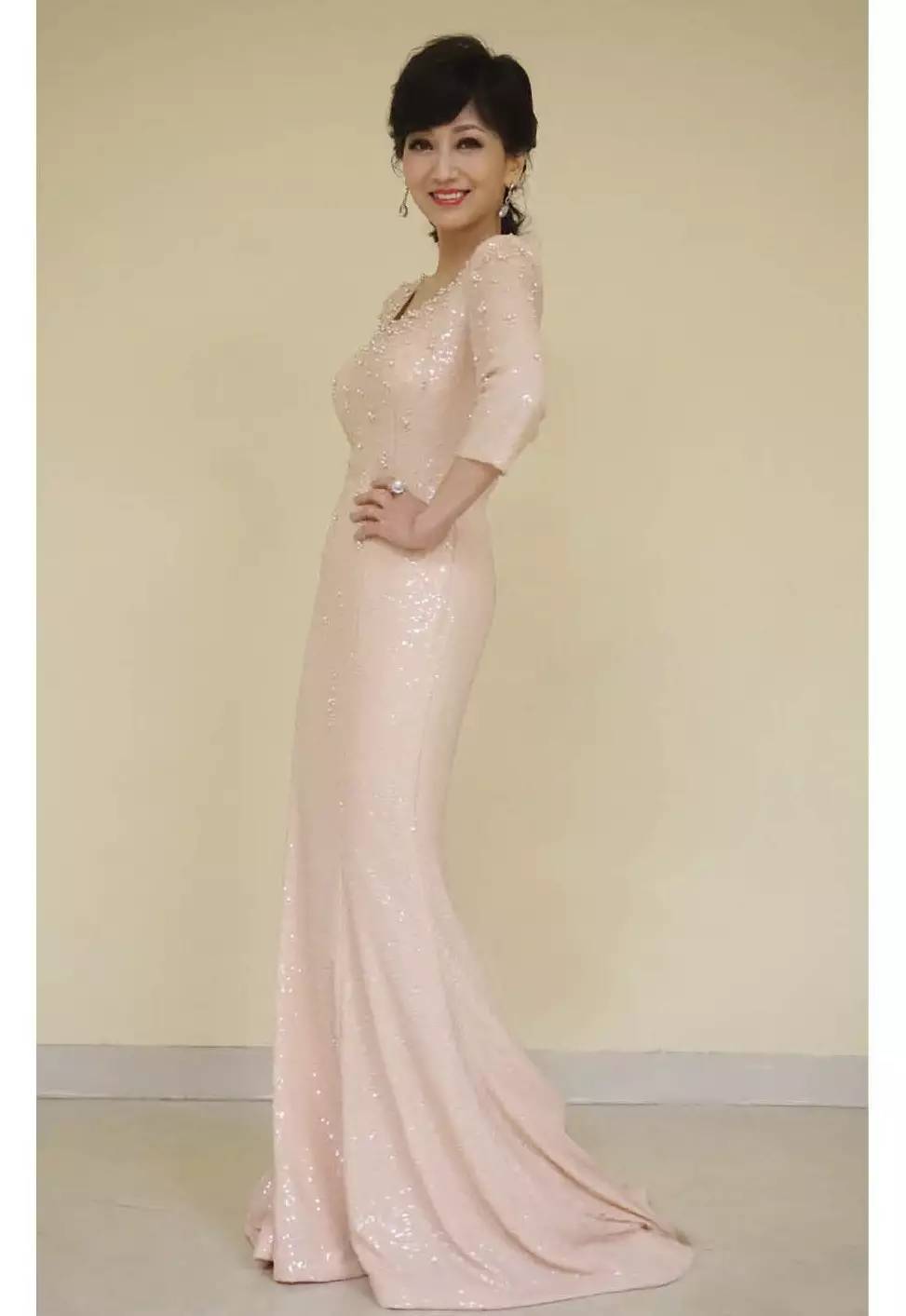 不老女神赵雅芝登台,不老女神赵雅芝访谈