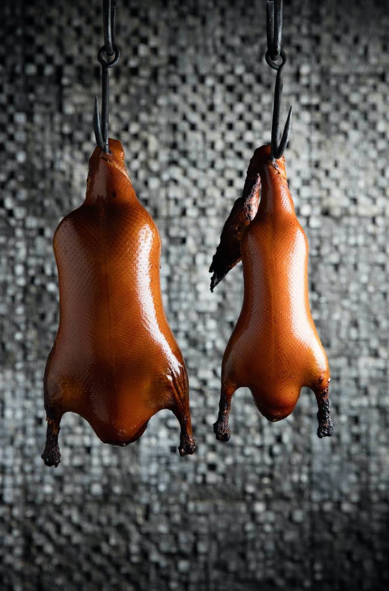 视频从“酥不腻”到“吃不腻”，谁和大董有一腿