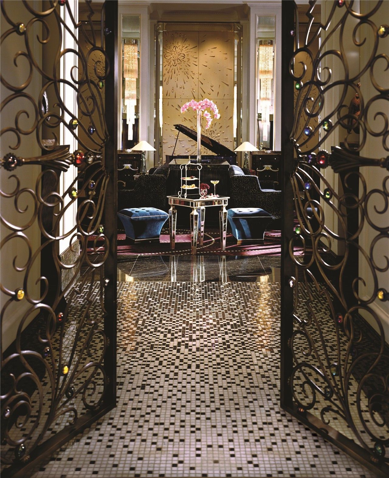 纯个人喜好酒店点评—伦敦朗廷酒店，欧洲第一家豪华酒店里诞生的“传奇侦探”