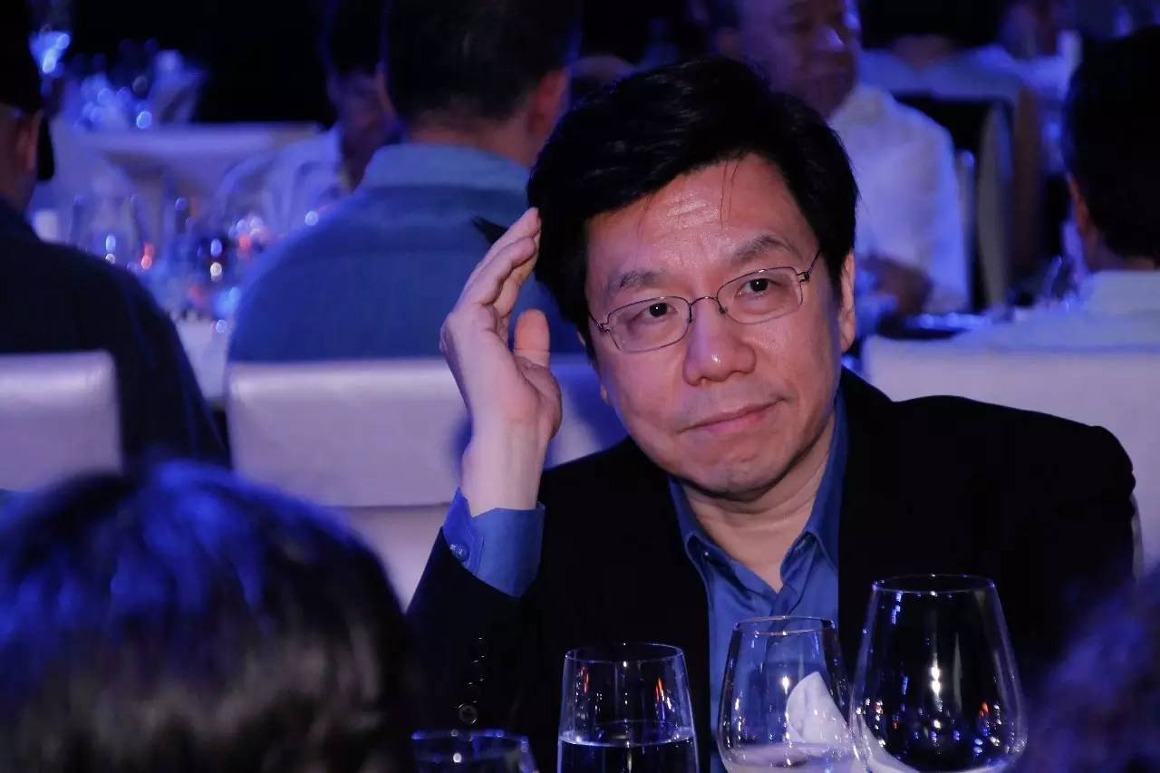 视频从“酥不腻”到“吃不腻”，谁和大董有一腿