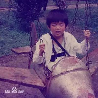 舔屏有一种喷鼻血的方式,叫中国奥运男神!