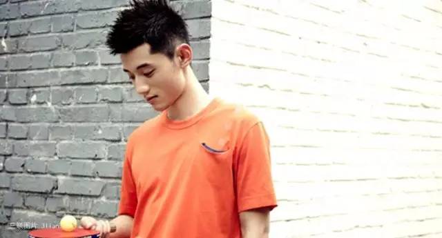 舔屏有一种喷鼻血的方式,叫中国奥运男神!