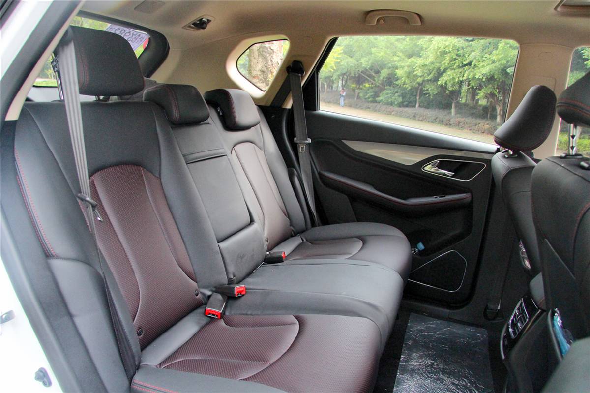 神车五菱的发展历程,五菱神车怎么造