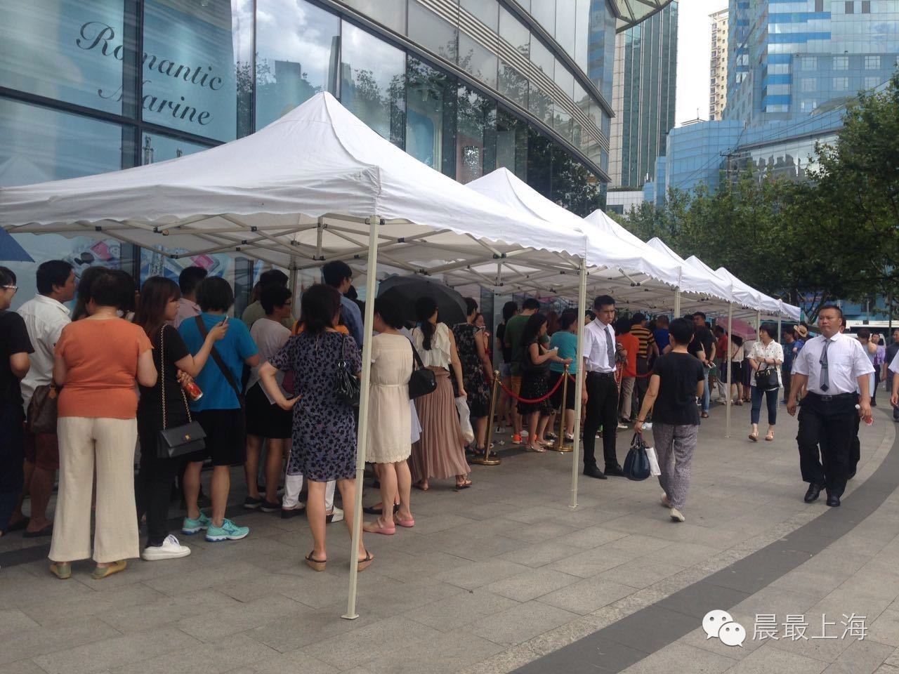 探路子|用尽体内洪荒之力,终于进入中服免税店,结果