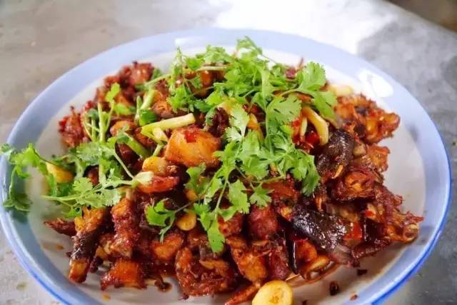 云南美食酸菜红豆猪脚,宾川县酸汤猪脚