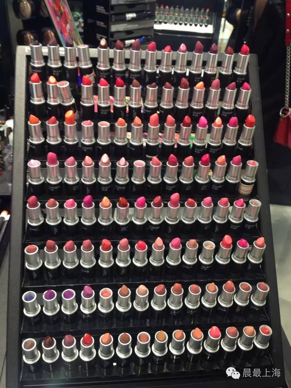 探路子|用尽体内洪荒之力,终于进入中服免税店,结果