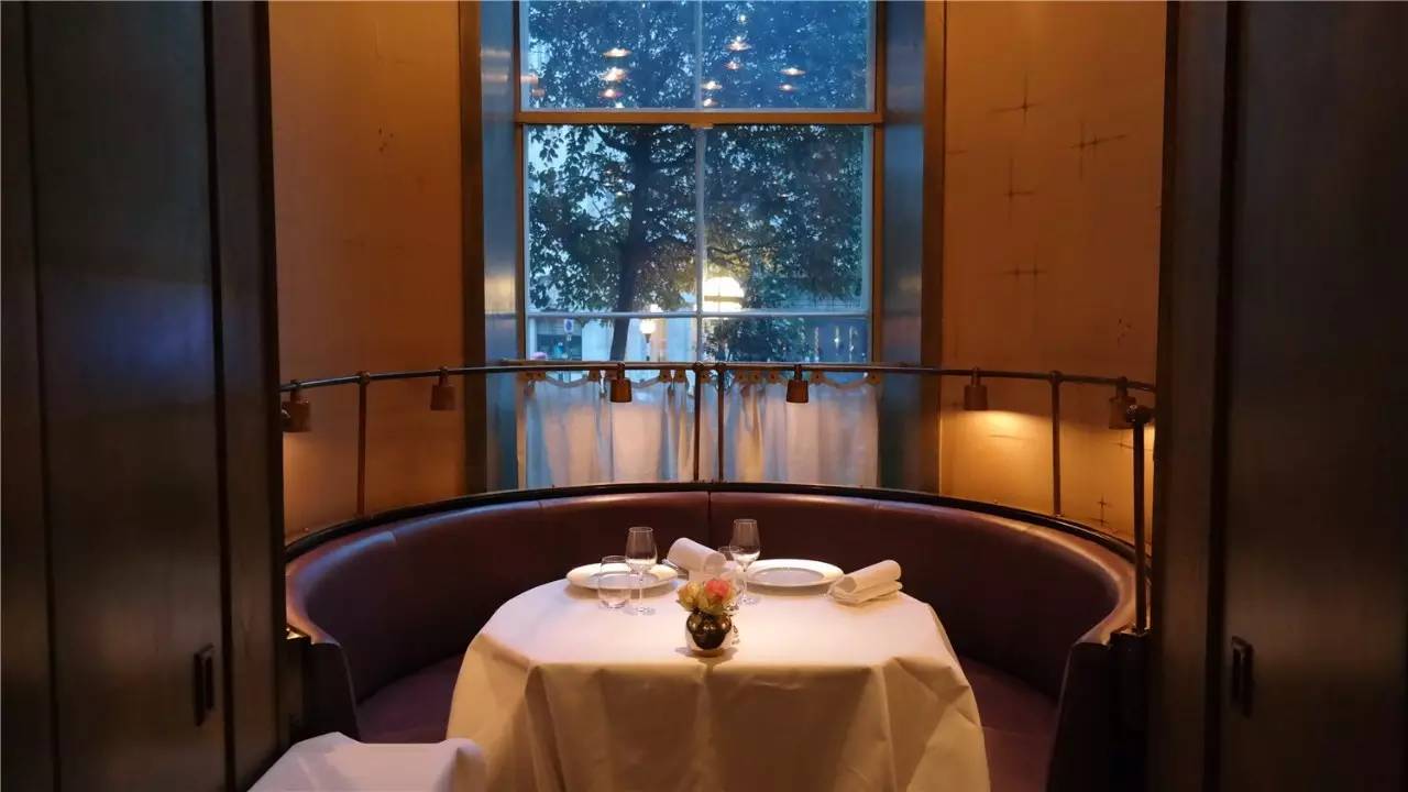 纯个人喜好酒店点评—伦敦朗廷酒店，欧洲第一家豪华酒店里诞生的“传奇侦探”