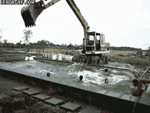 卧槽，这男的好可爱，好想抱抱他媳妇