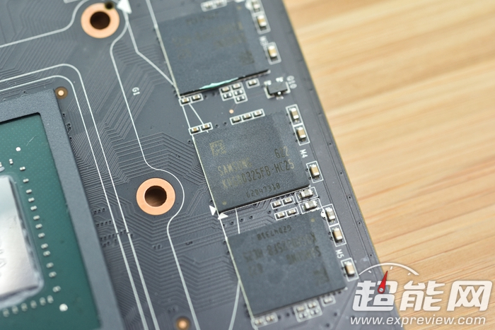 索泰1070至尊plusoc测评,索泰gtx1070至尊plus有灯光吗