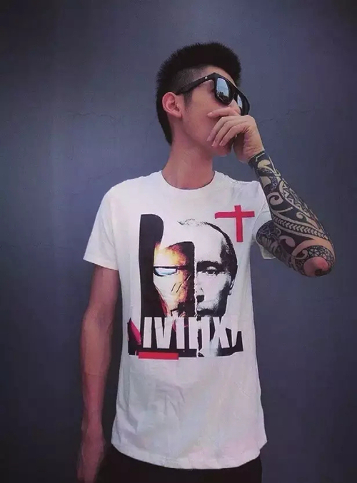 重庆个性潮店其实很多 分分钟秒杀网购代购