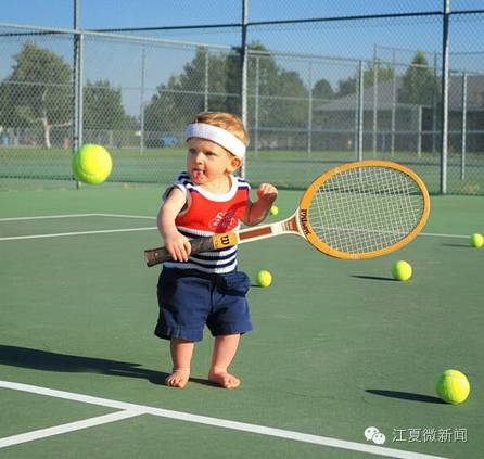 一张*证假**5部手机,打工妹摇身变成“女军官”...