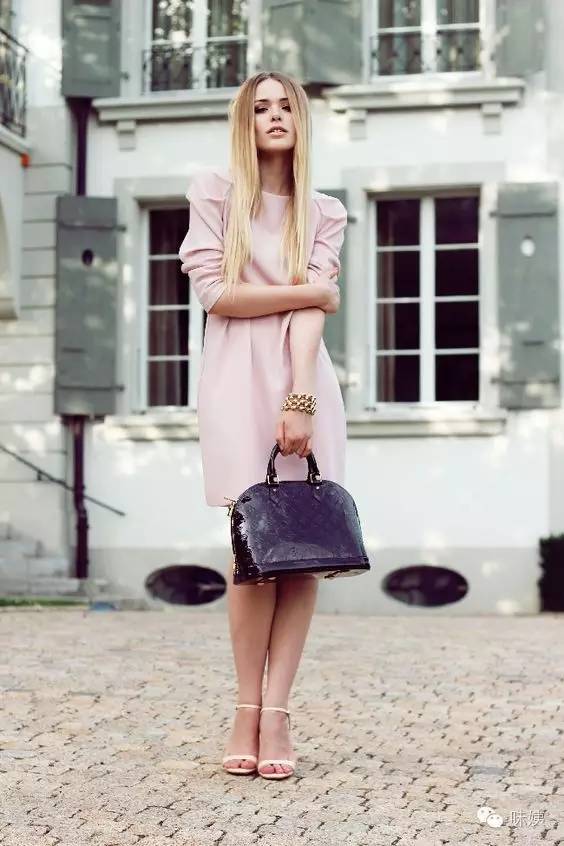 背了很久的包发现是假的,背了这么多年的包