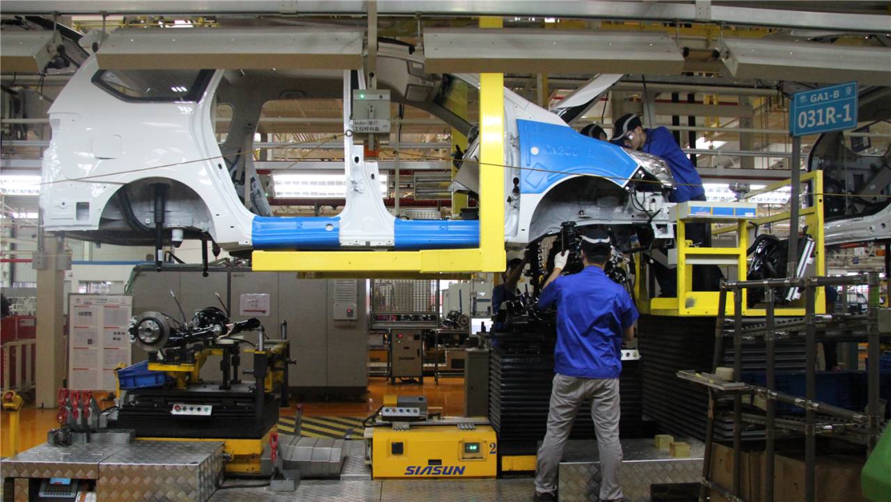 神车五菱的发展历程,五菱神车怎么造