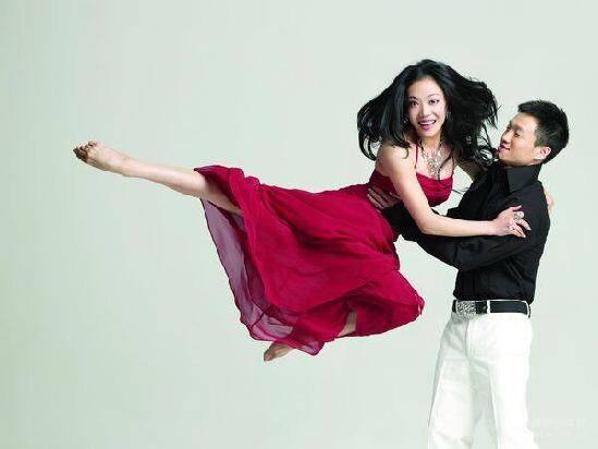 用尽洪荒之力,8一8奥运夫妻背后的赞助商