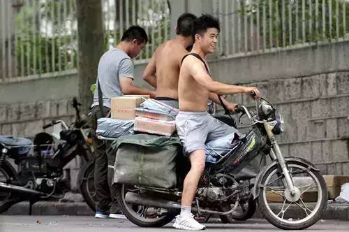 户外空调黑科技,室外气温40度体感超过50度