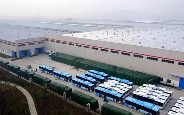 区发改局局长,经信局局长与发改局局长哪个好