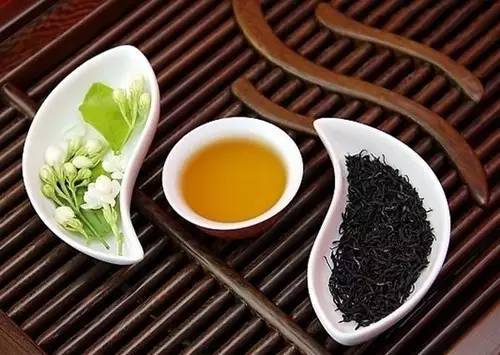 保护眼睛的重要性幼儿视频,保护眼睛的重要性的英语