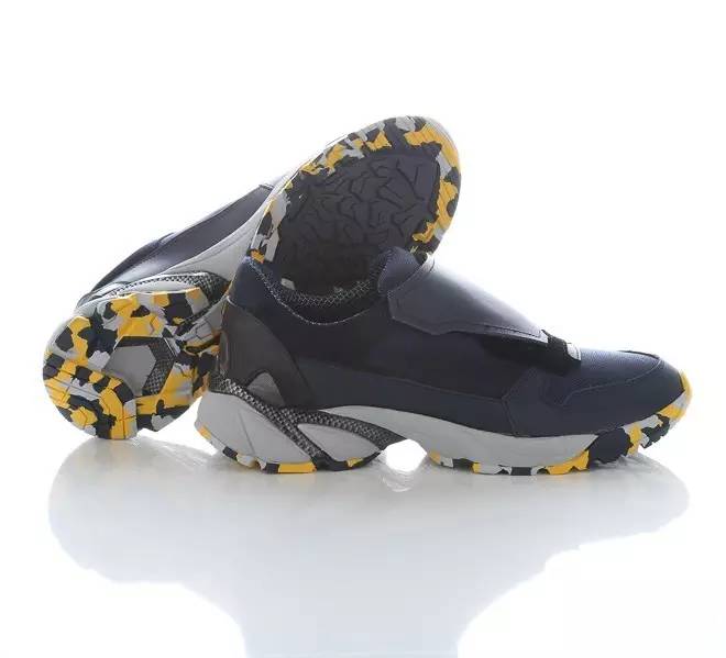 满满的回忆!7双让人记忆深刻的“动漫X球鞋”联名运动鞋