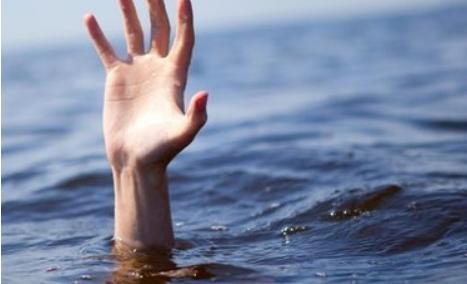 夏日游泳一定要注意安全,夏天游泳诡事