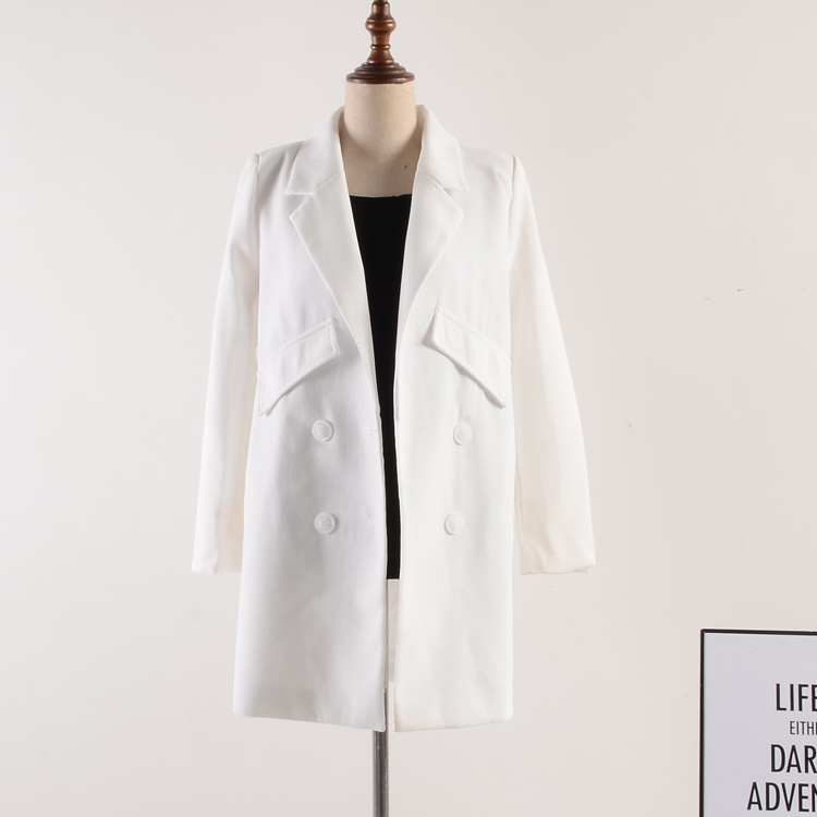 穿衣选干练小西装，美美得无所畏惧