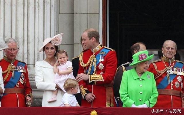 秃顶是什么遗传方式,秃顶是什么原因造成的女生