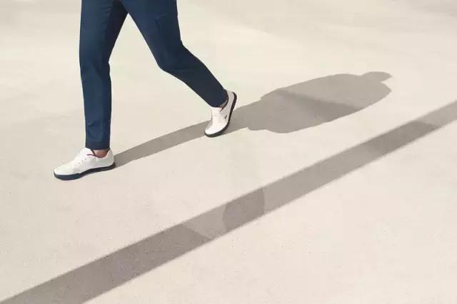 属于LACOSTE的竞技场，“法国*旗国**色”鞋履献奥运！