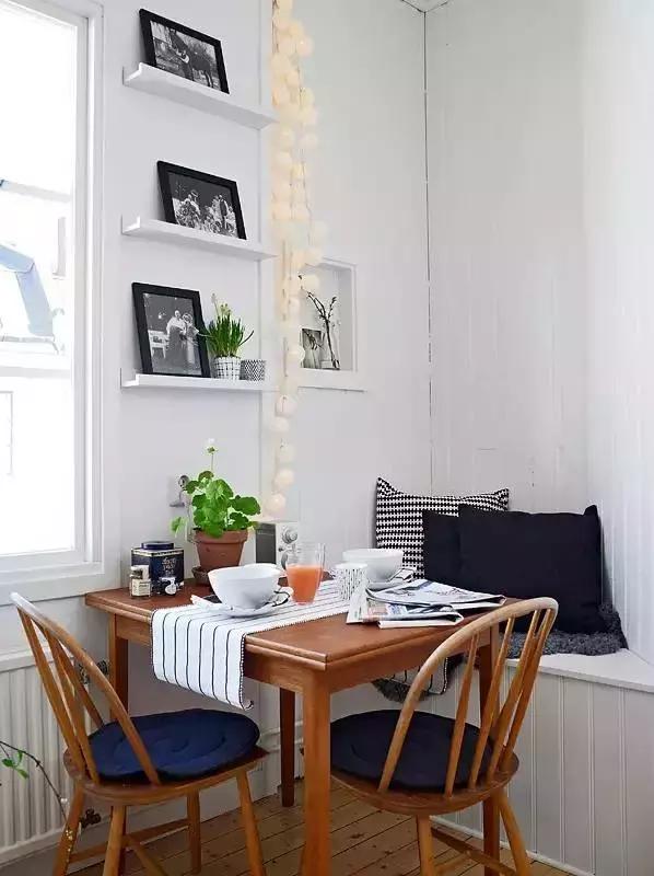 妻子非要这实木餐桌,要不然生活少了韵味!