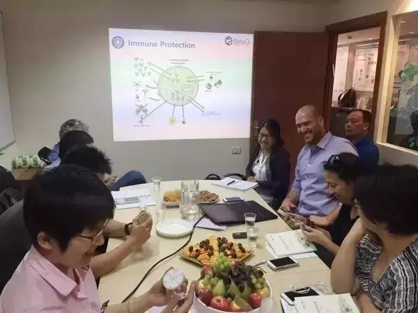 “无痛无副作用”已经不能满足以色列了，他们要让手术机器人主刀