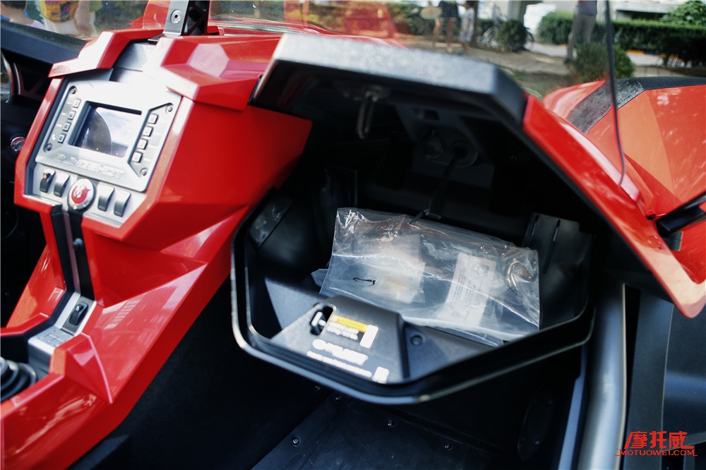 北极星slingshot如何打开机盖,北极星slingshot在国内可以开吗