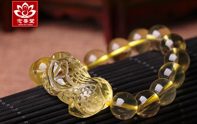 黑曜石貔貅手链戴左手还是右手,朱砂貔貅手链女生戴有什么讲究